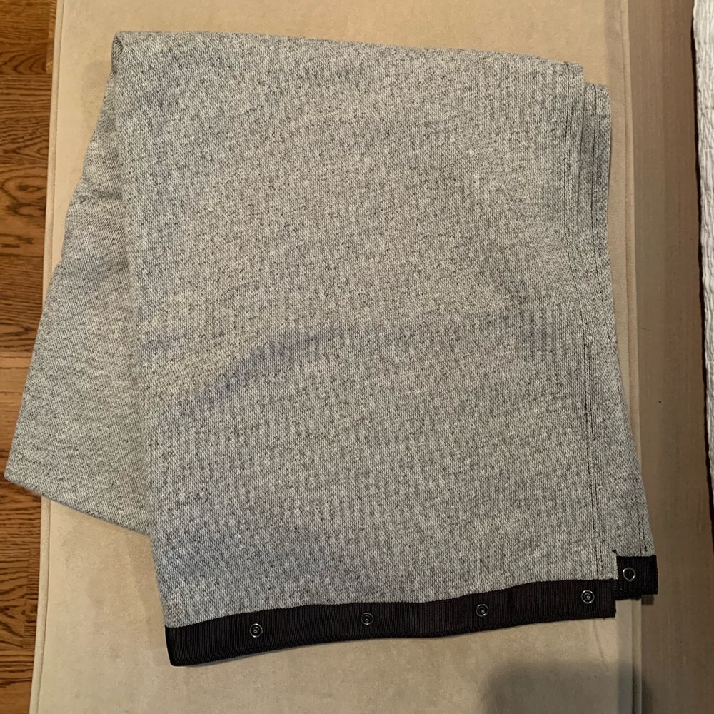 lululemon Vinyasa Scarf - gray